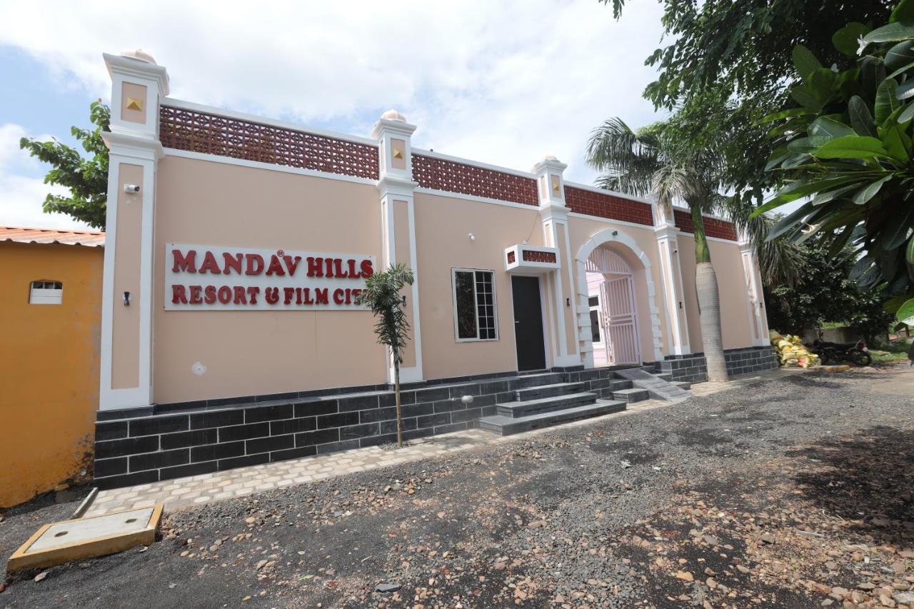 Mandav Hills Resort & Film City Mandu  Exterior photo
