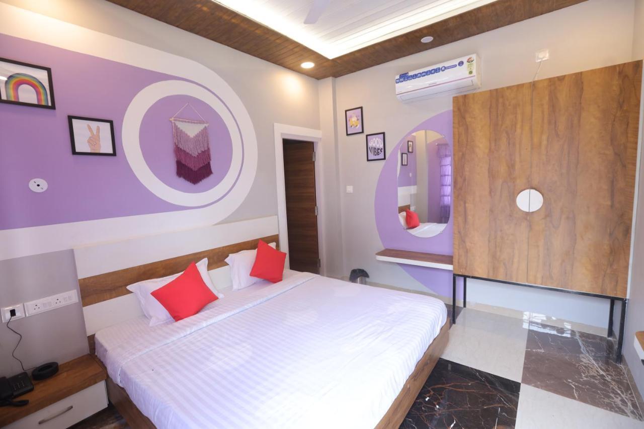 Mandav Hills Resort & Film City Mandu  Exterior photo