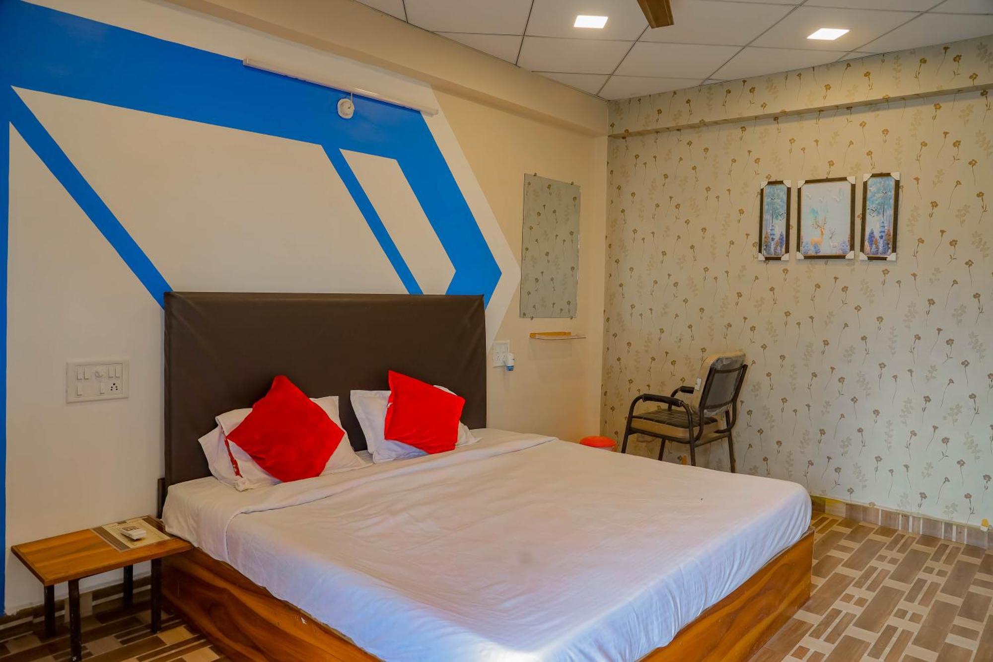Mandav Hills Resort & Film City Mandu  Exterior photo