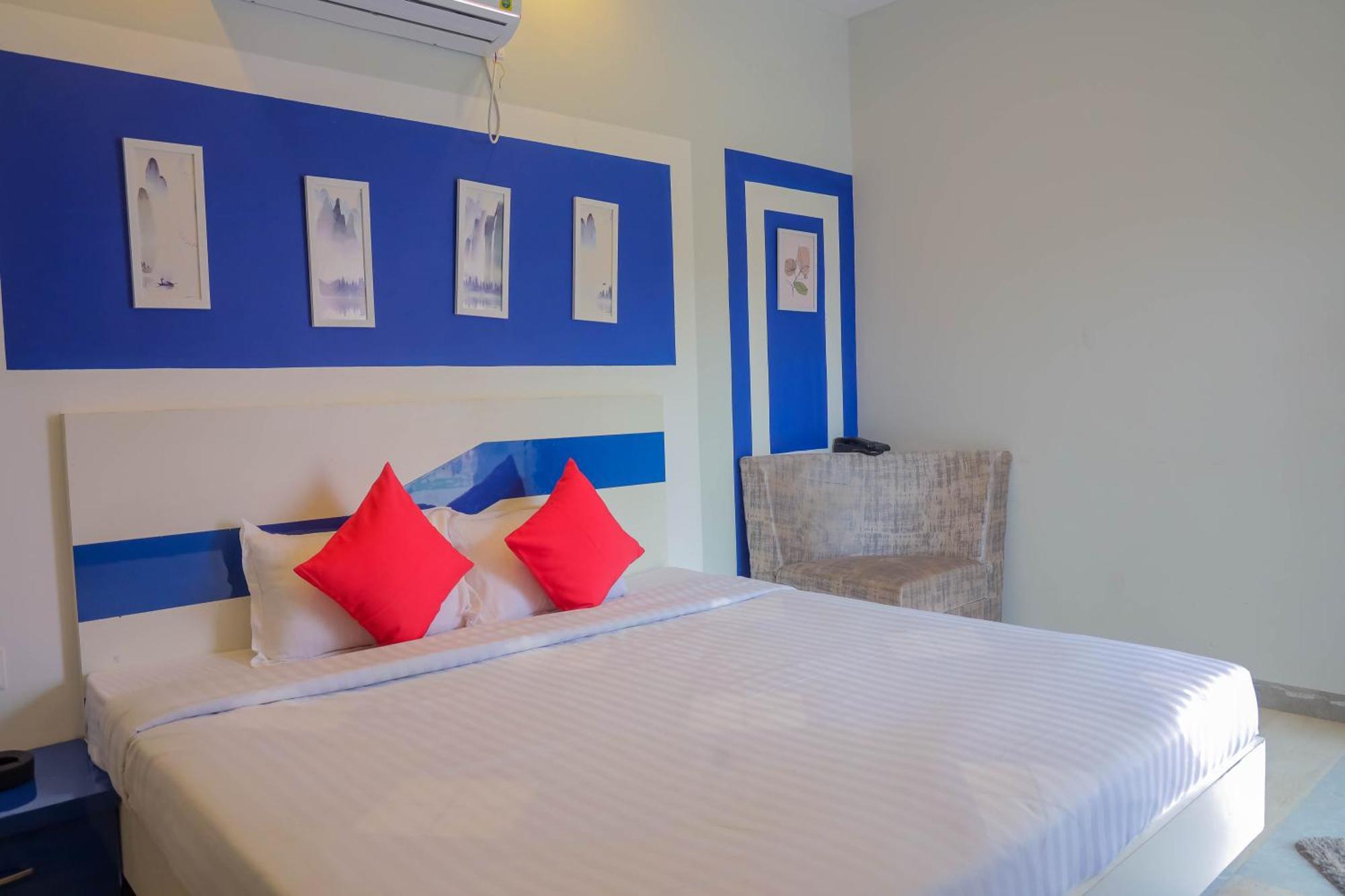 Mandav Hills Resort & Film City Mandu  Exterior photo
