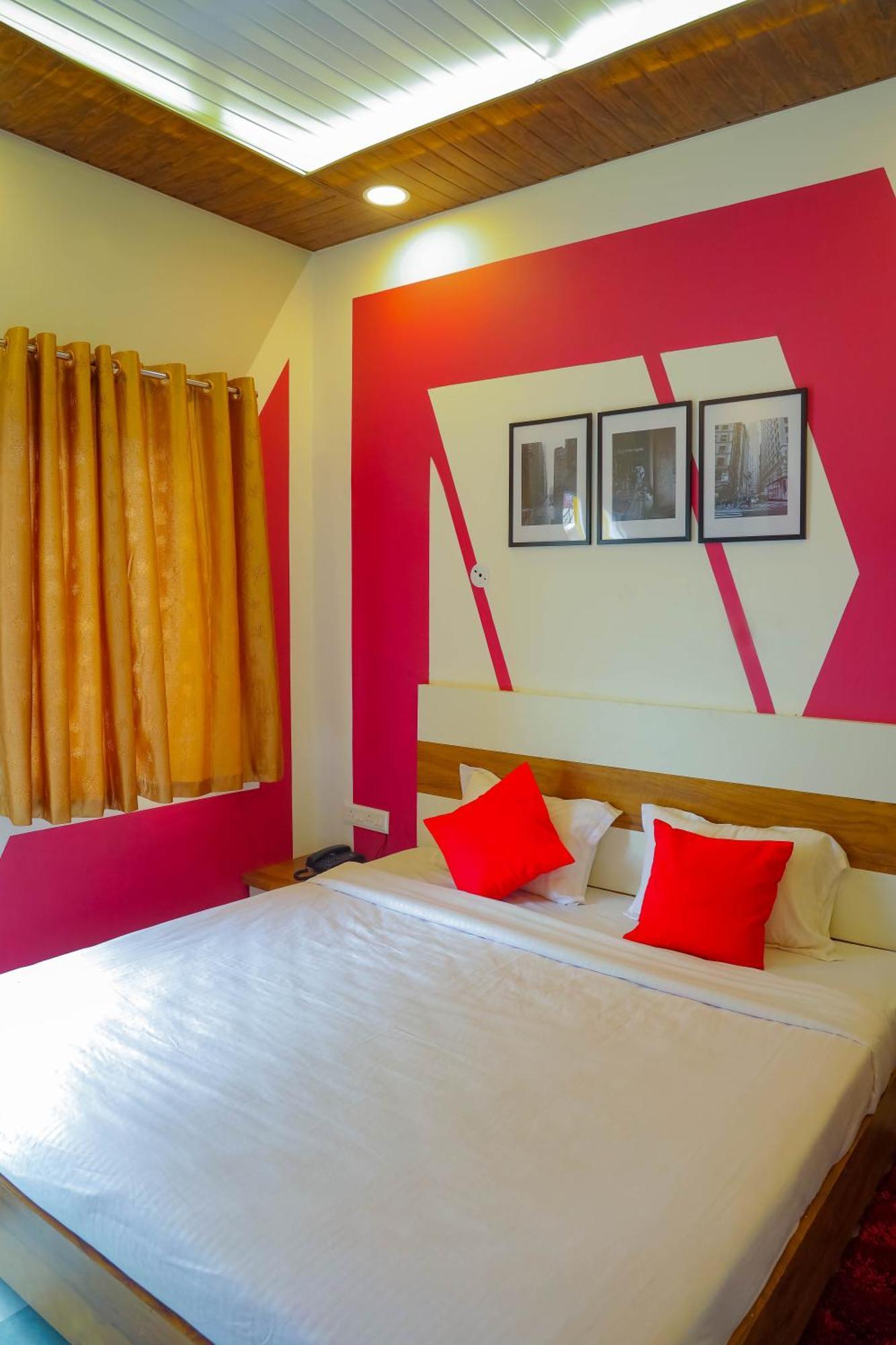 Mandav Hills Resort & Film City Mandu  Exterior photo